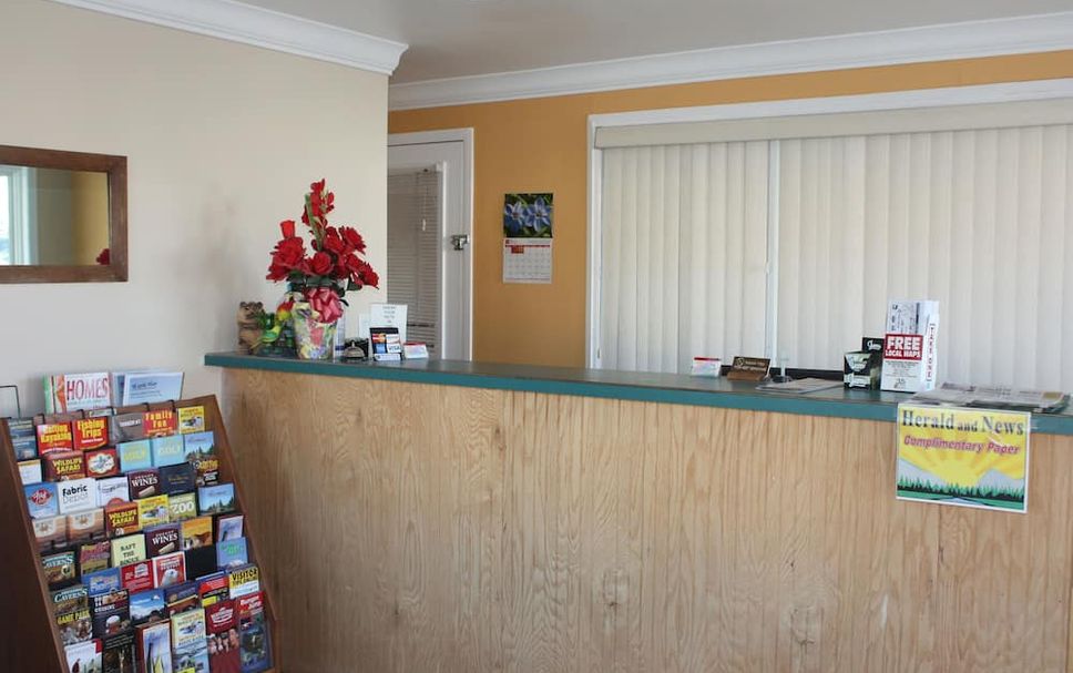 Front desk Photo