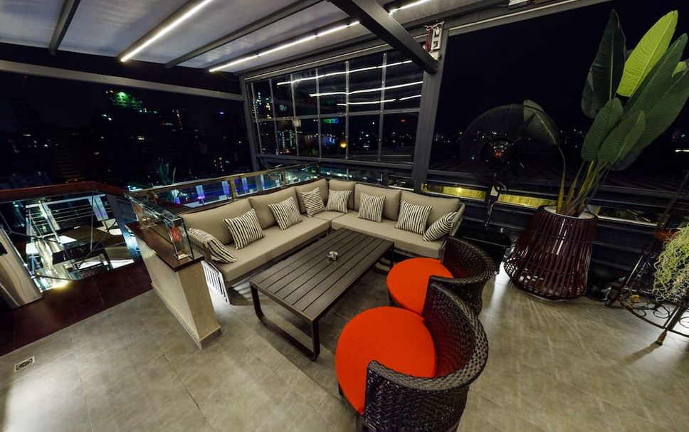 Lounge Photo