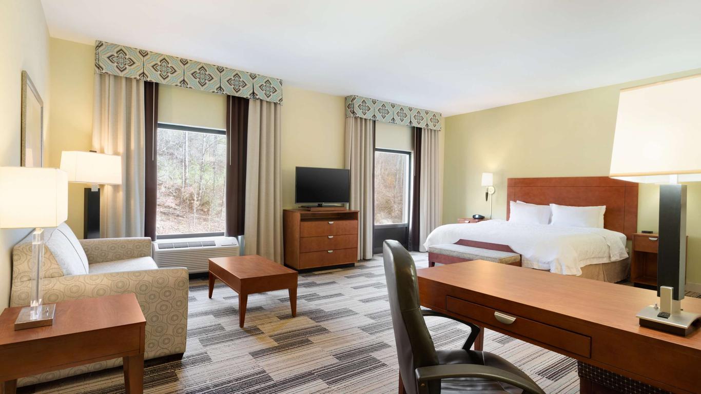 Hampton Inn & Suites Birmingham Airport Area