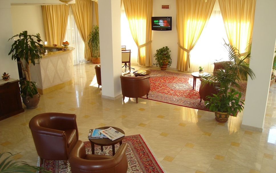 Lobby Photo