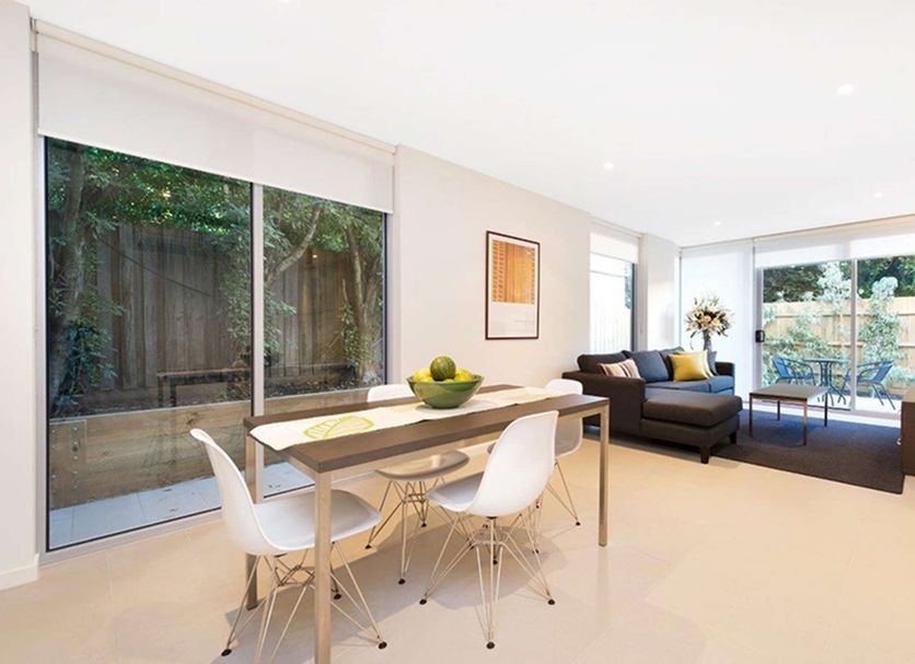 Dining room Photo