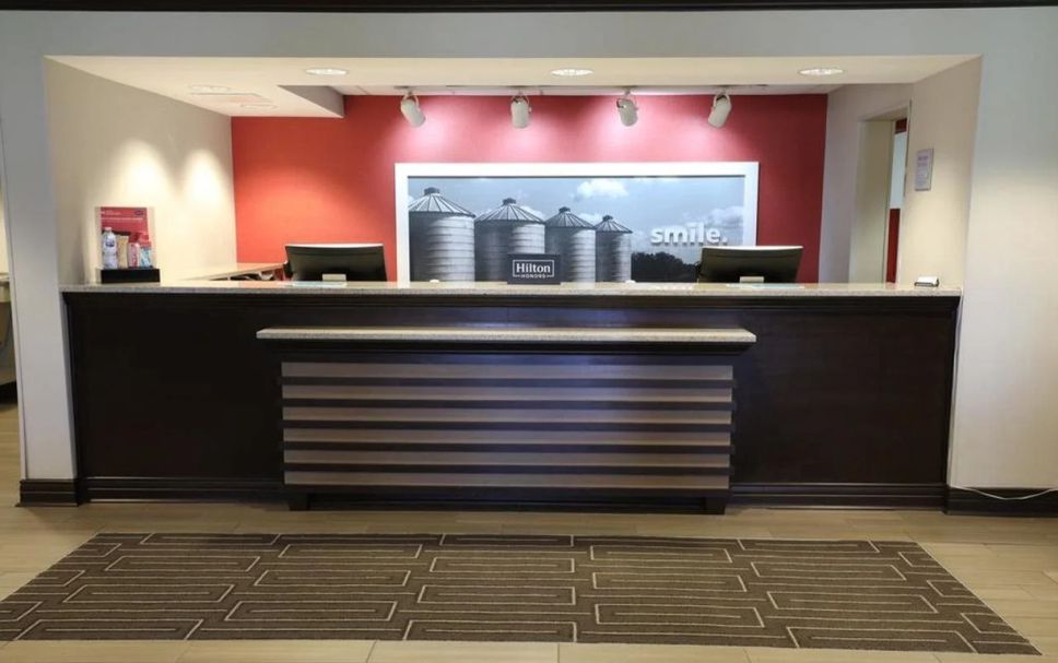 Front desk Photo