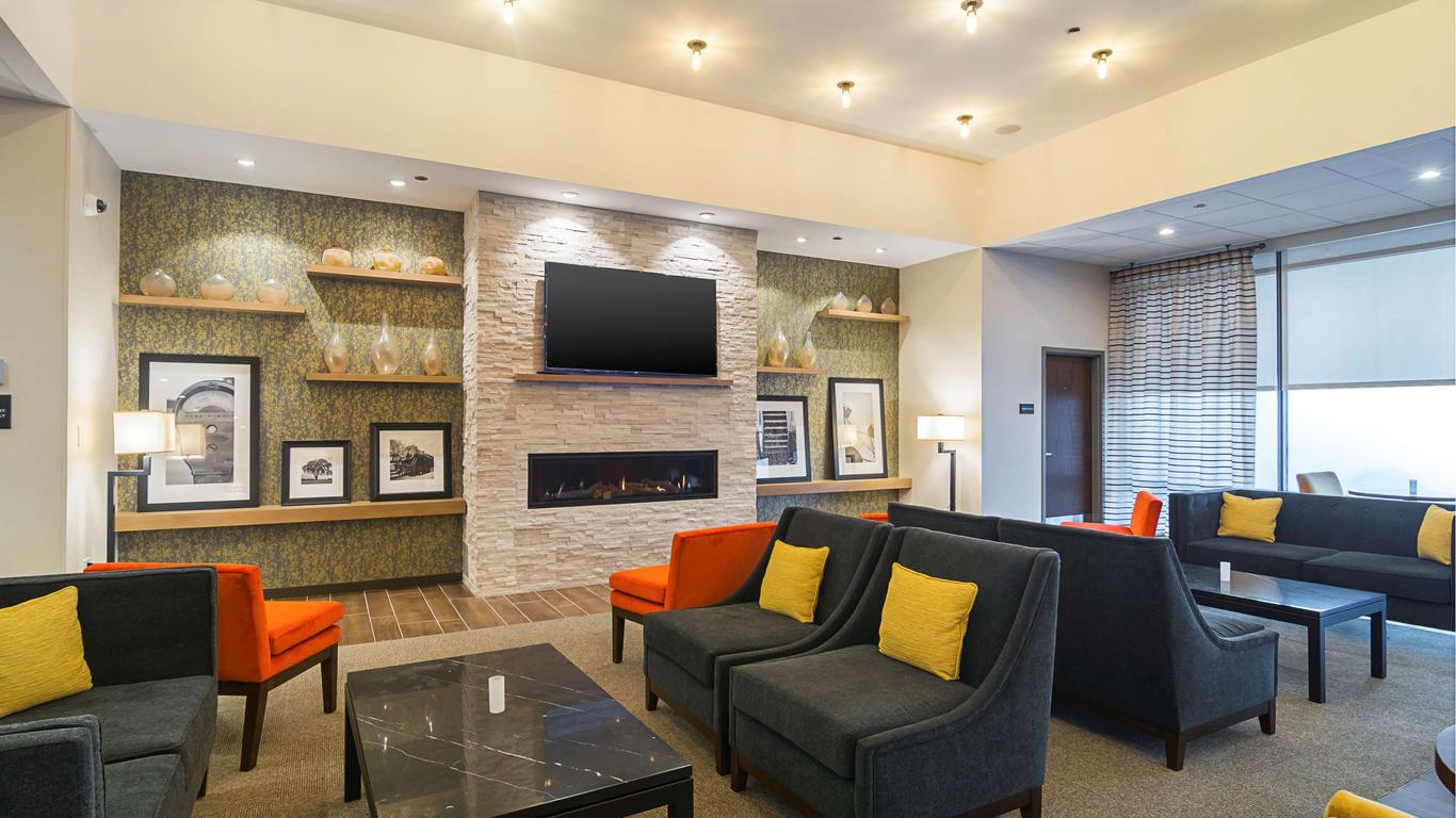Hampton Inn Chicago North-Loyola Station, IL