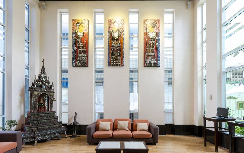 Lobby Photo