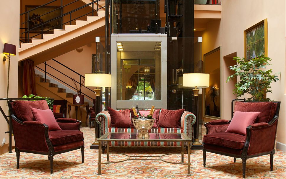 Lobby Photo