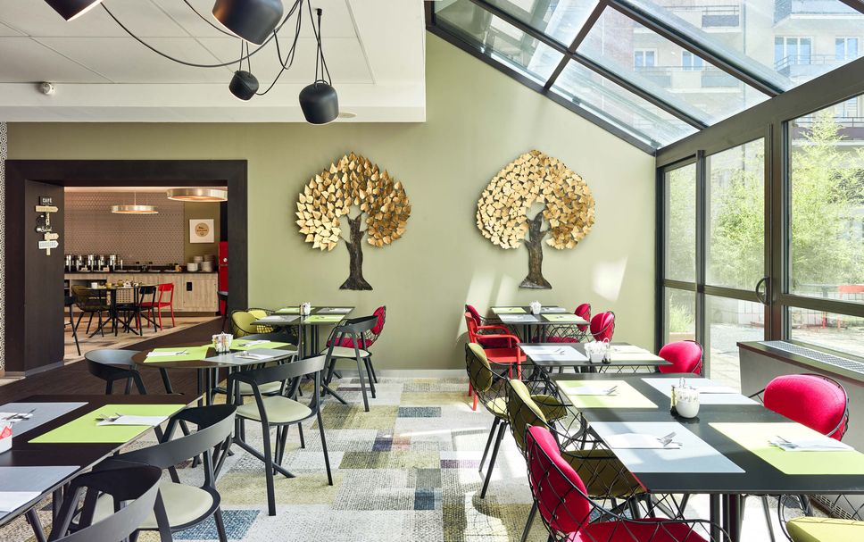 Restaurant Photo