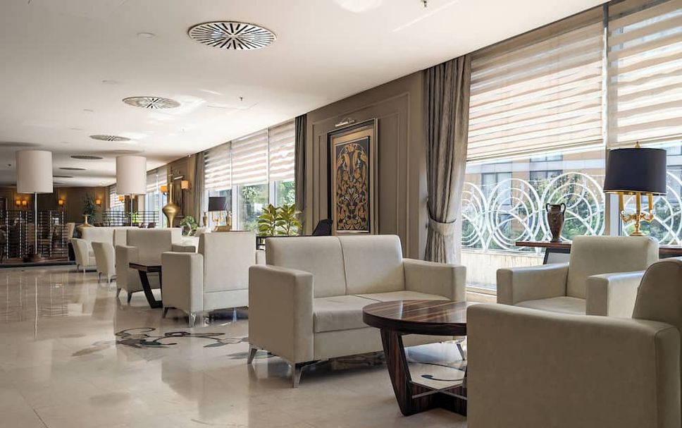 Lounge Photo