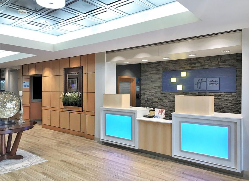 Front desk Photo