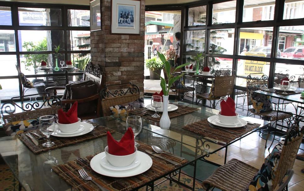 Restaurant Photo