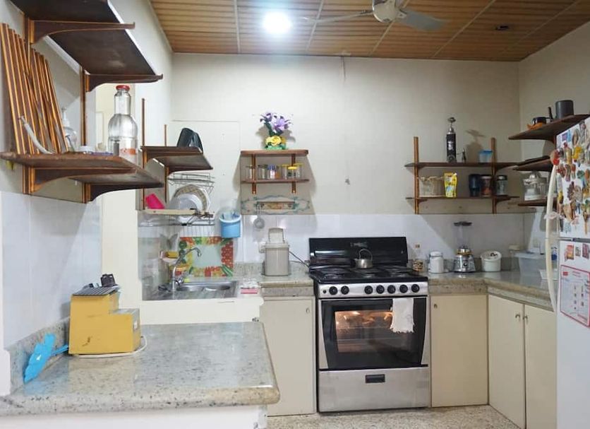 Kitchen Photo