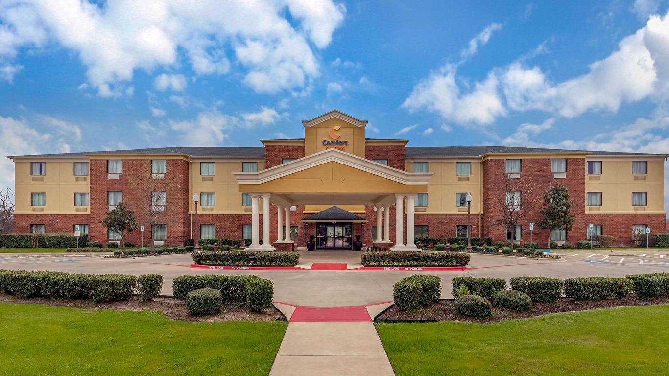 Comfort Suites Ennis