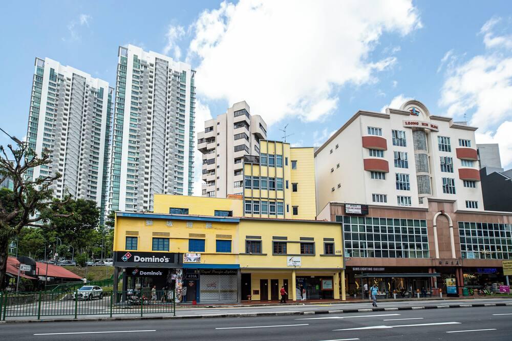 Fragrance hotel deals
