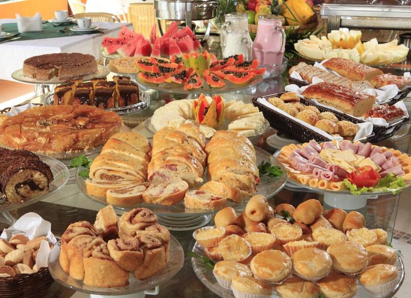 Buffet Photo