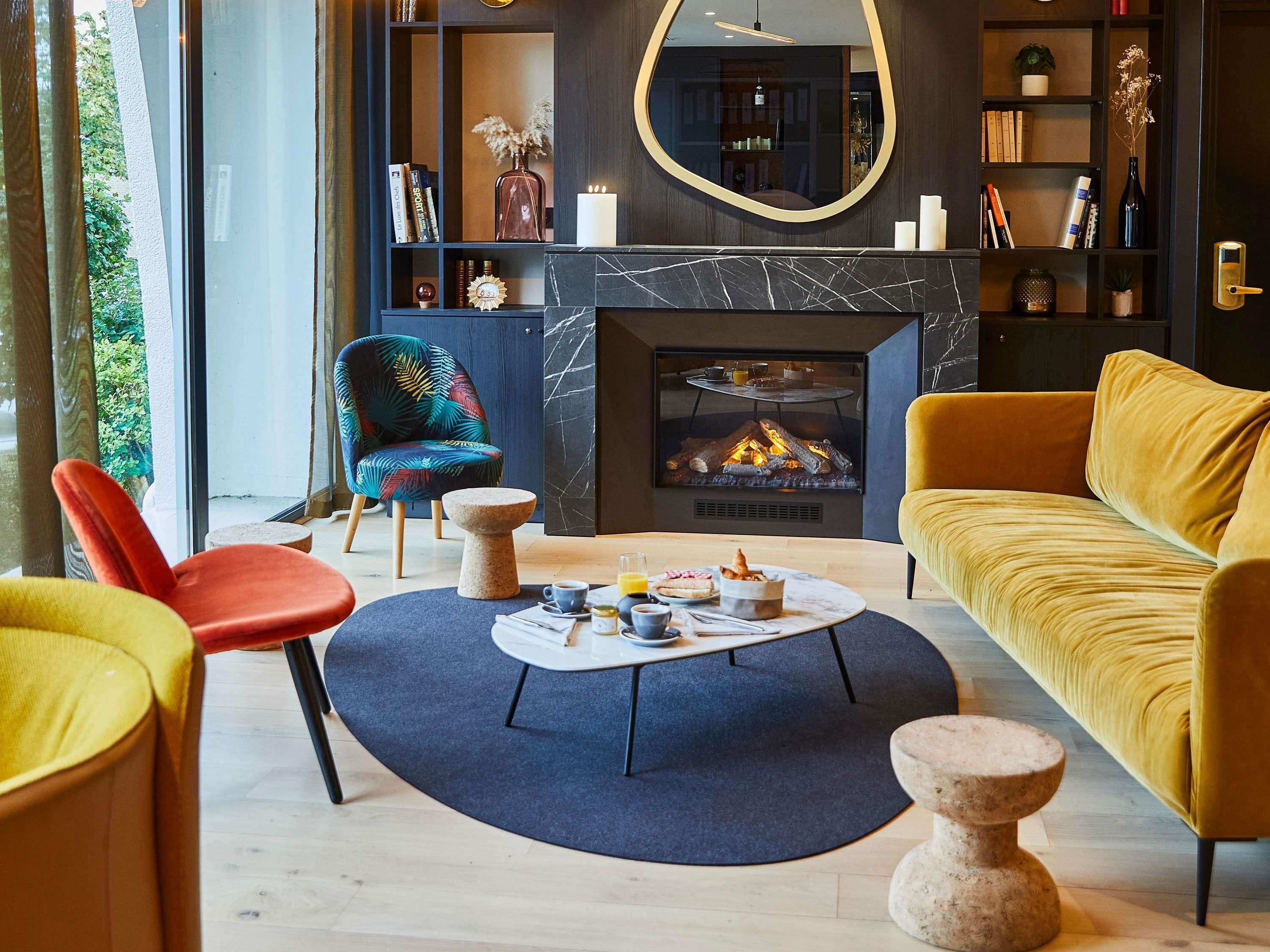 Lounge Photo