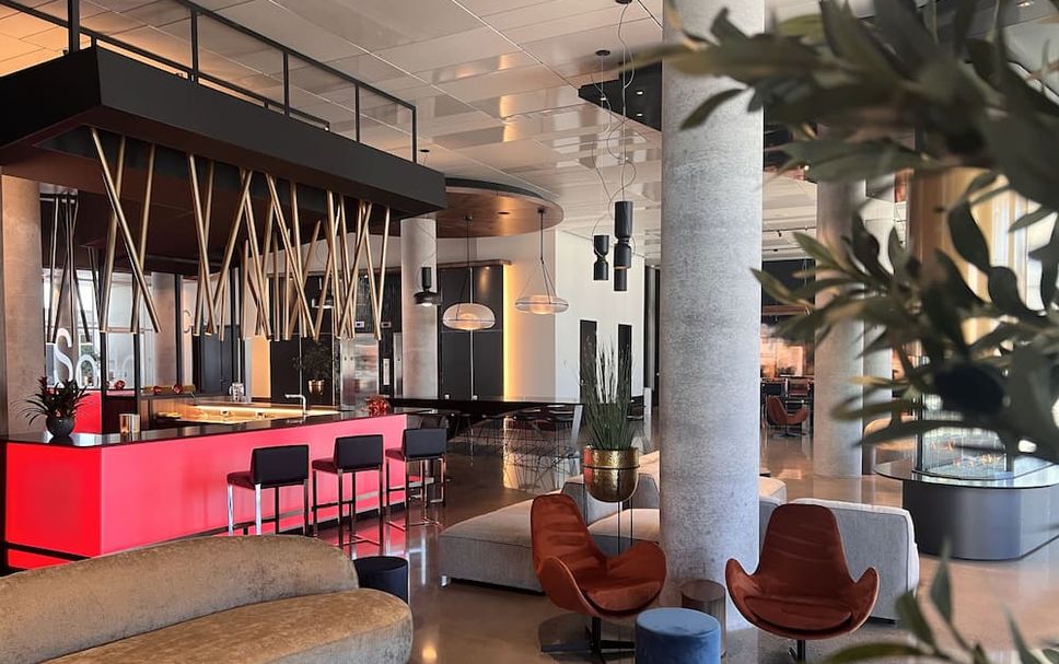 Lobby Photo