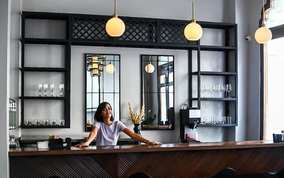 Bar Photo