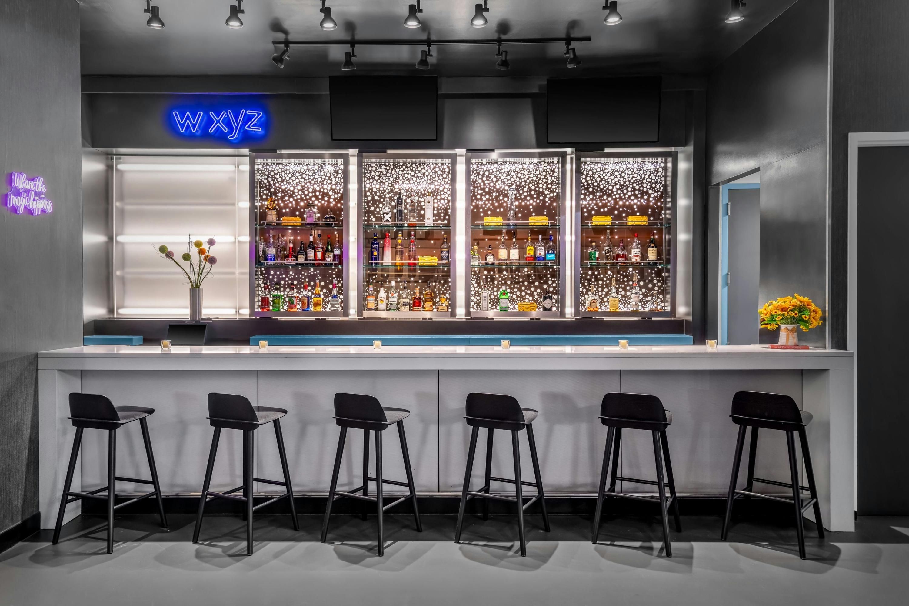Bar Photo