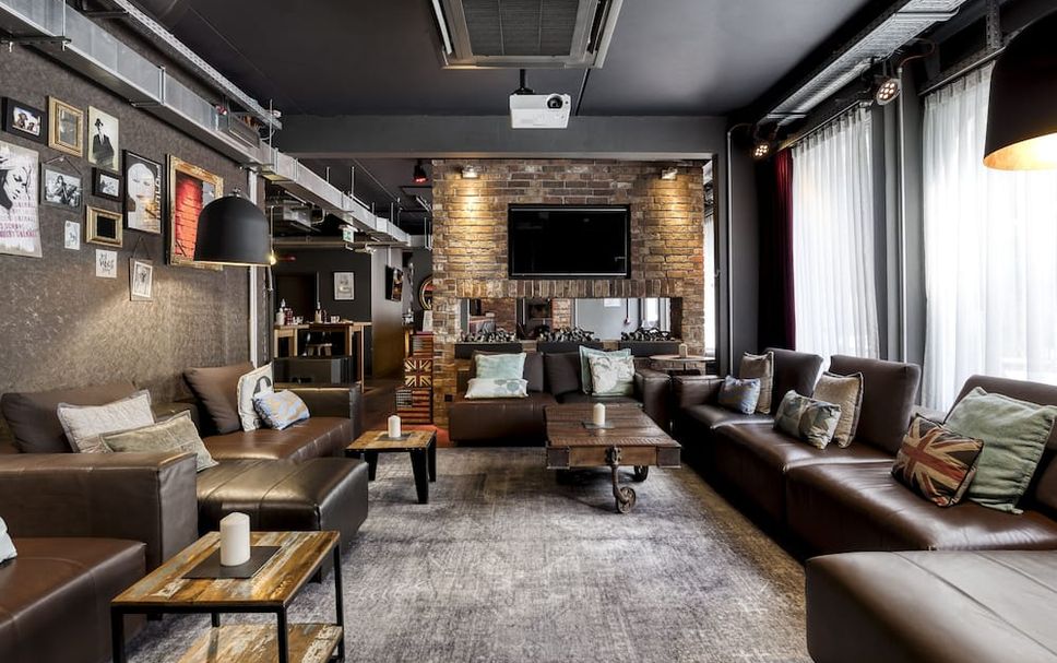 Lounge Photo