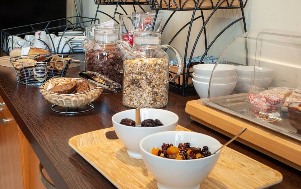 Buffet Photo