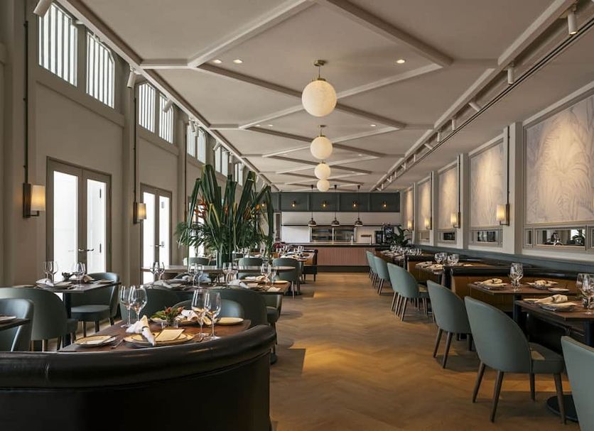 Restaurant Photo