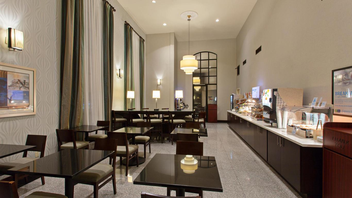 Holiday Inn Express Hotel & Suites Hermosa Beach, An IHG Hotel