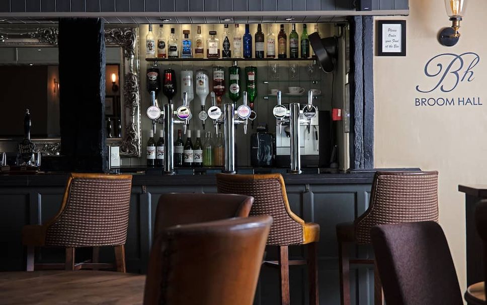 Bar Photo
