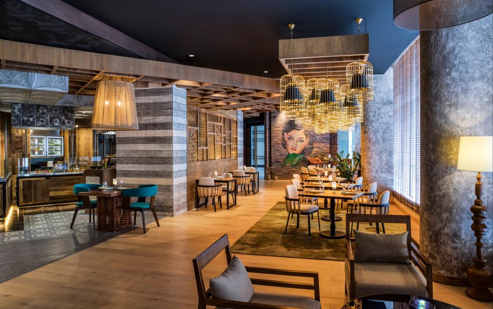 Restaurant Photo