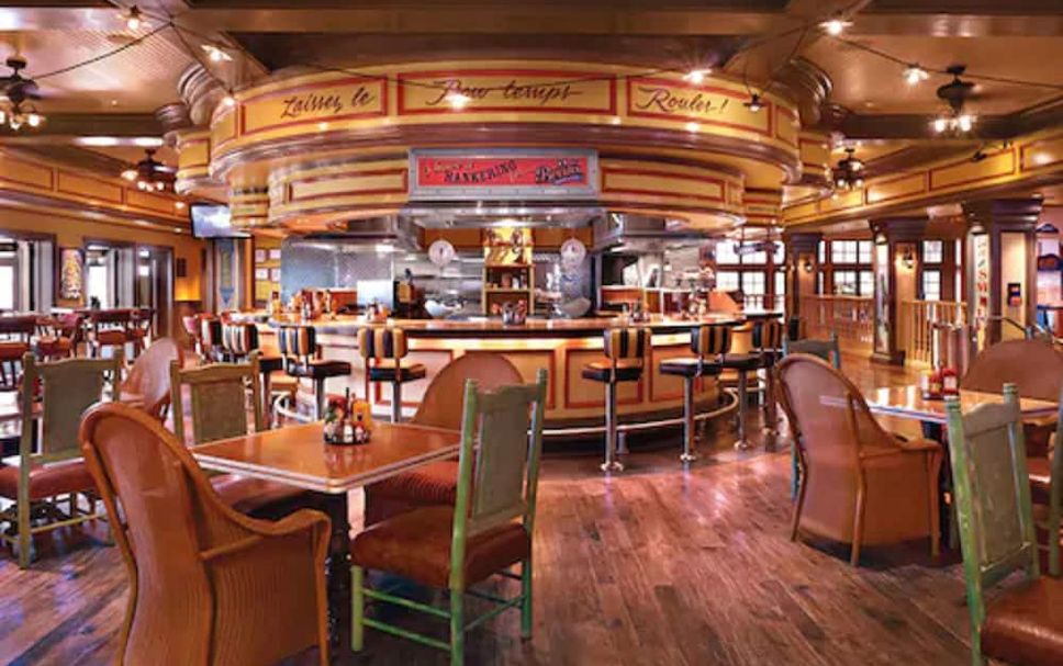 Restaurant Photo