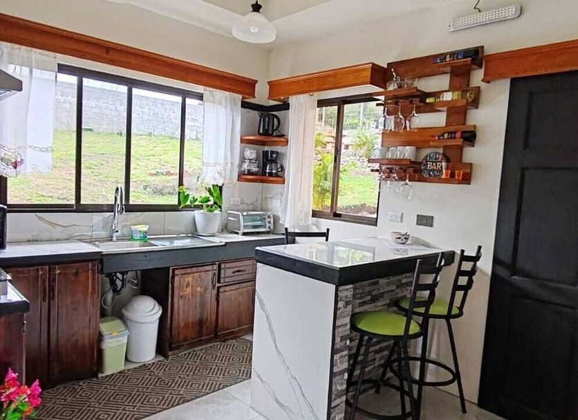 Kitchen Photo