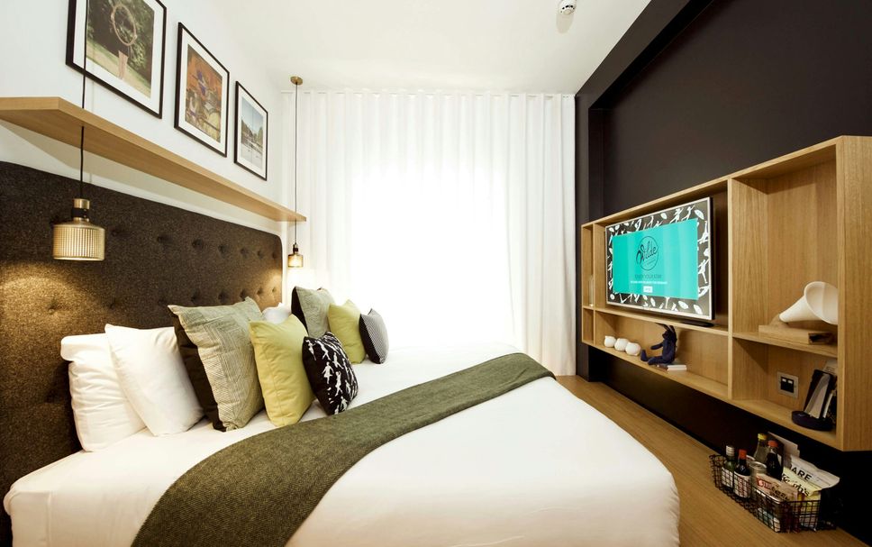 Bedroom Photo