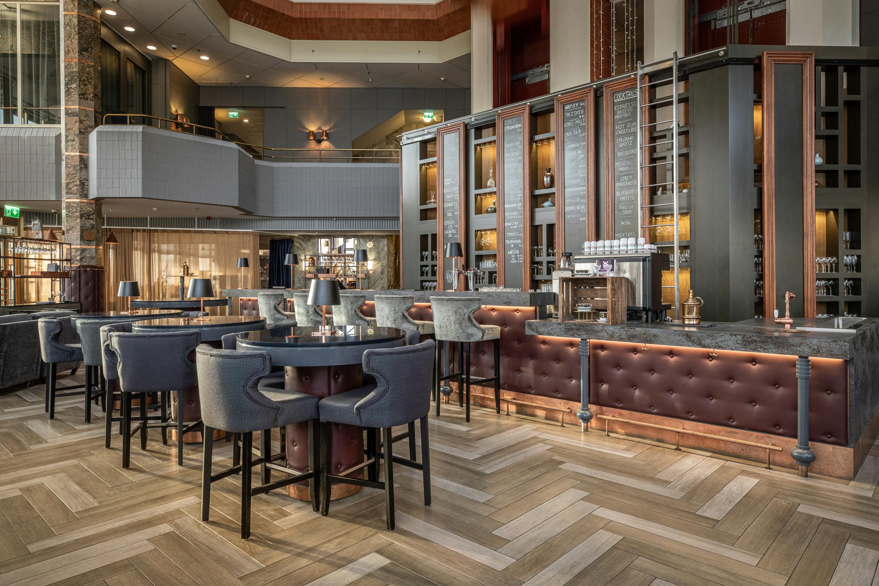 Bar