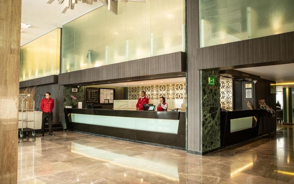 Front desk Photo