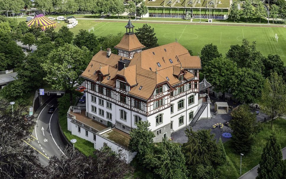 Building Photo
