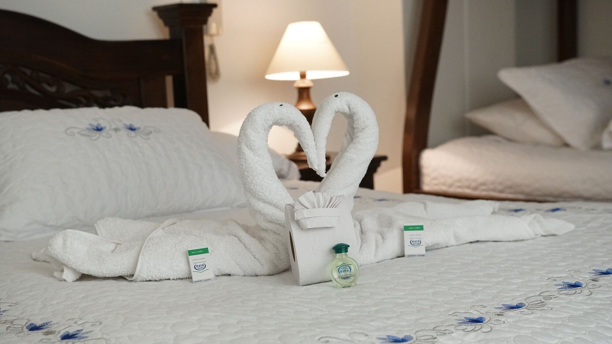 Room amenity