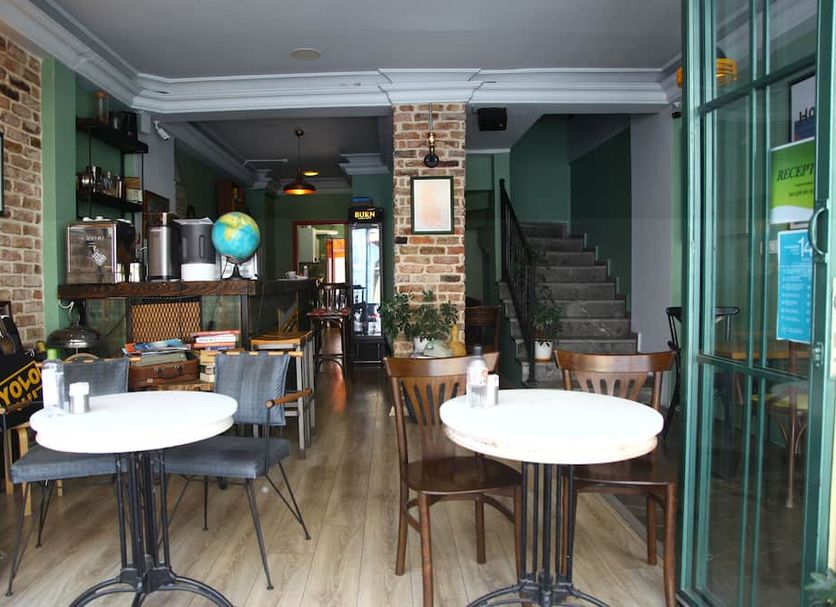 Restaurant Photo