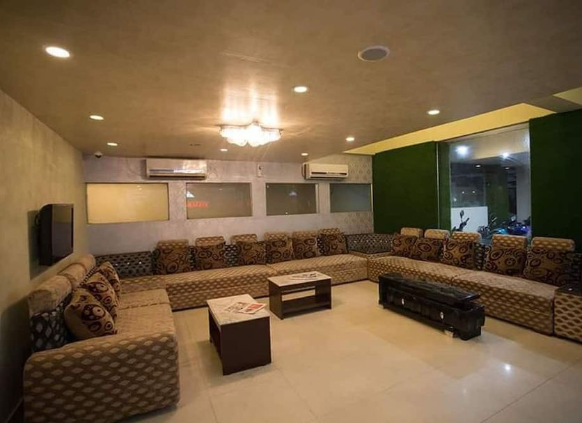 Lounge Photo