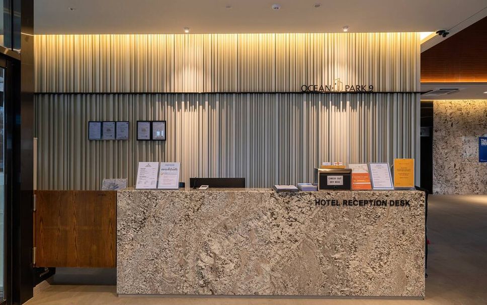 Front desk Photo