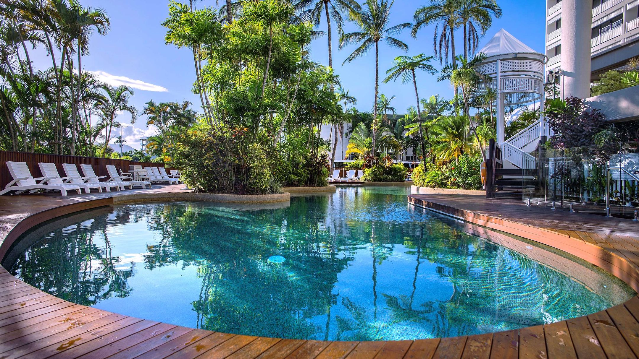 Rydges Esplanade Resort Cairns, Cairns