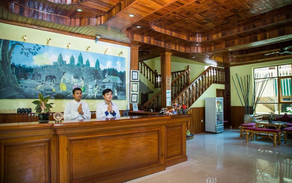 Front desk Photo