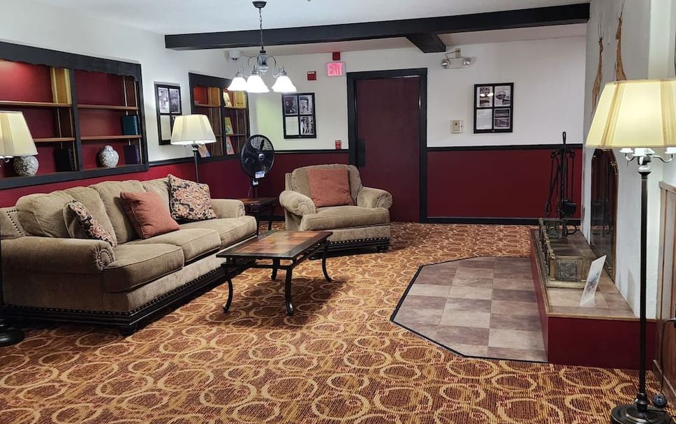 Lounge Photo
