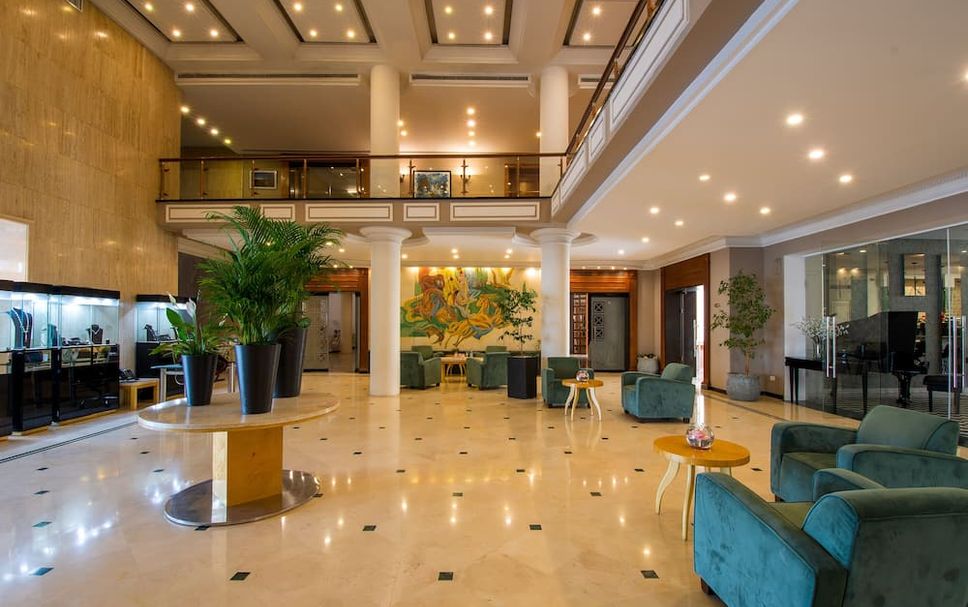 Lobby Photo