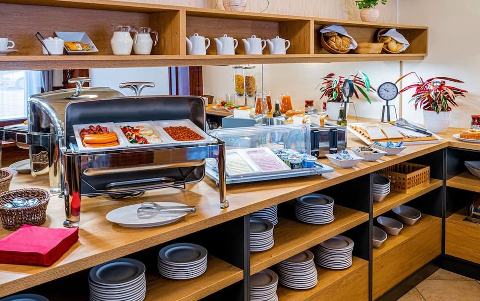 Buffet Photo