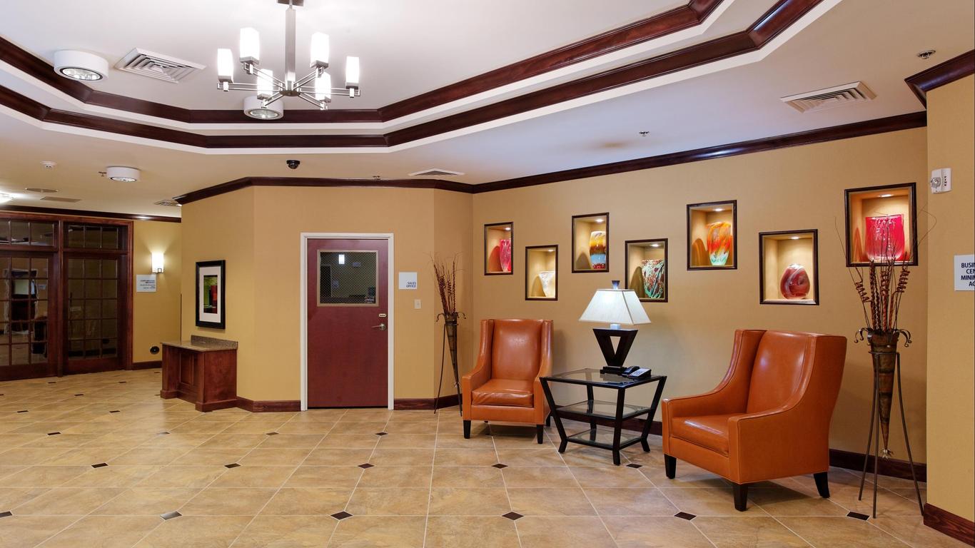 Holiday Inn Express Hotel & Suites Florence Northeast, An IHG Hotel