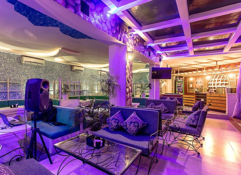 Lounge Photo