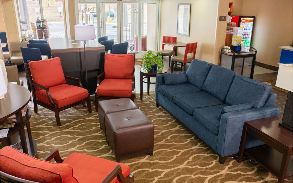 Lounge Photo