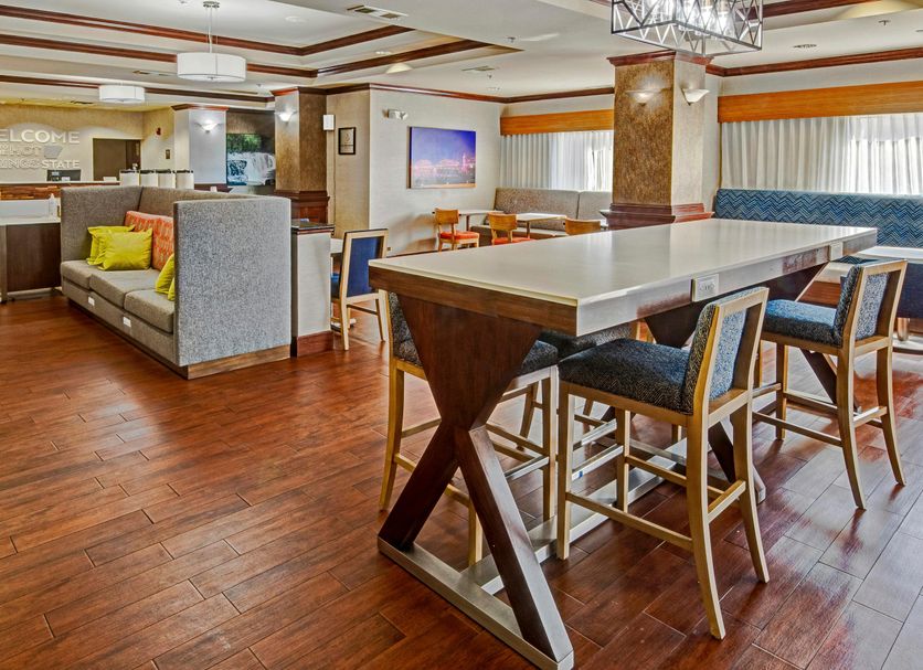 Dining room Photo
