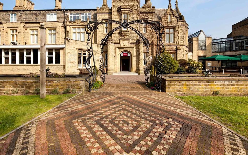 Building Photo