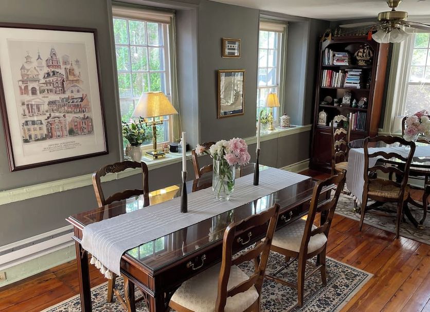 Dining room Photo