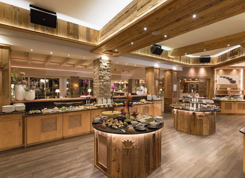 Buffet Photo