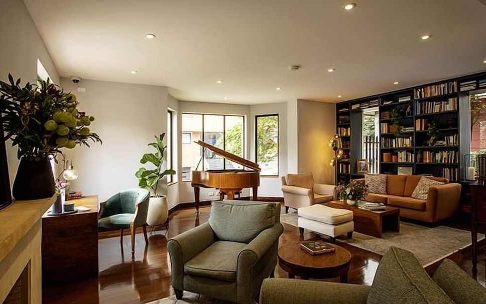 Lounge Photo